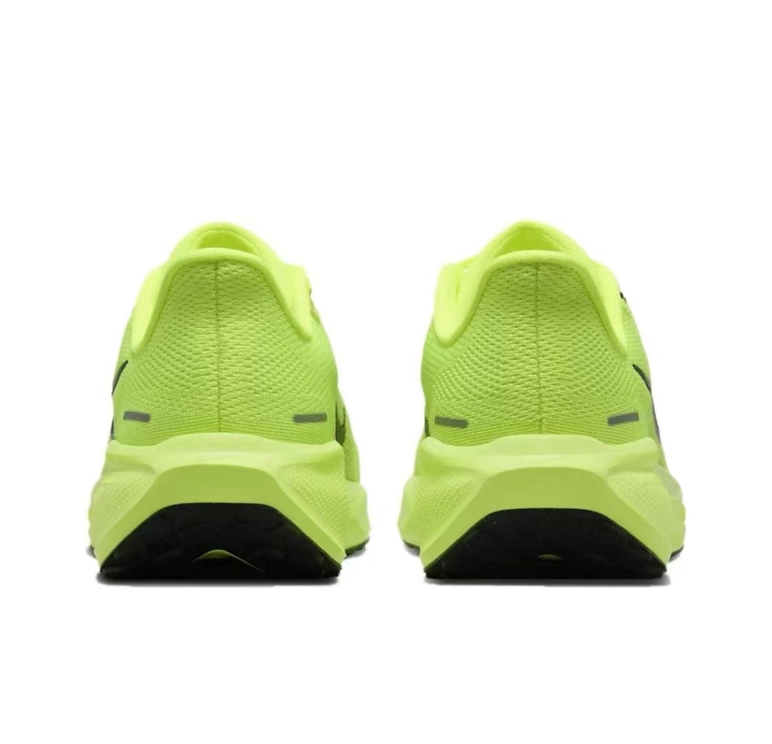 Pegasus 41 - Volt/Black