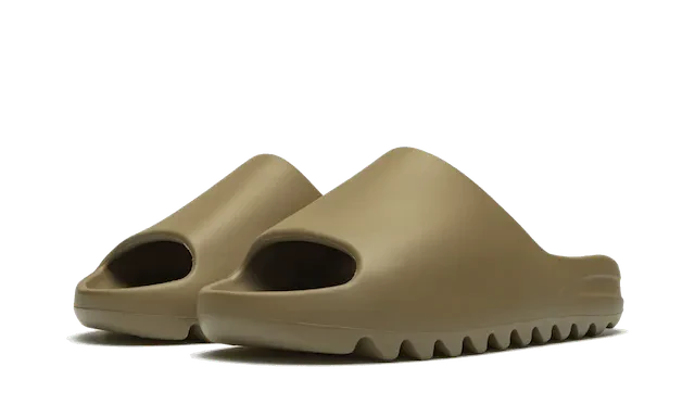 Yeezy Slides - Earth Brown