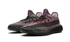 Yeezy 350 V2 - Yechei