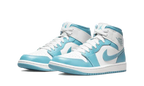 Air Jordan 1 - UNC