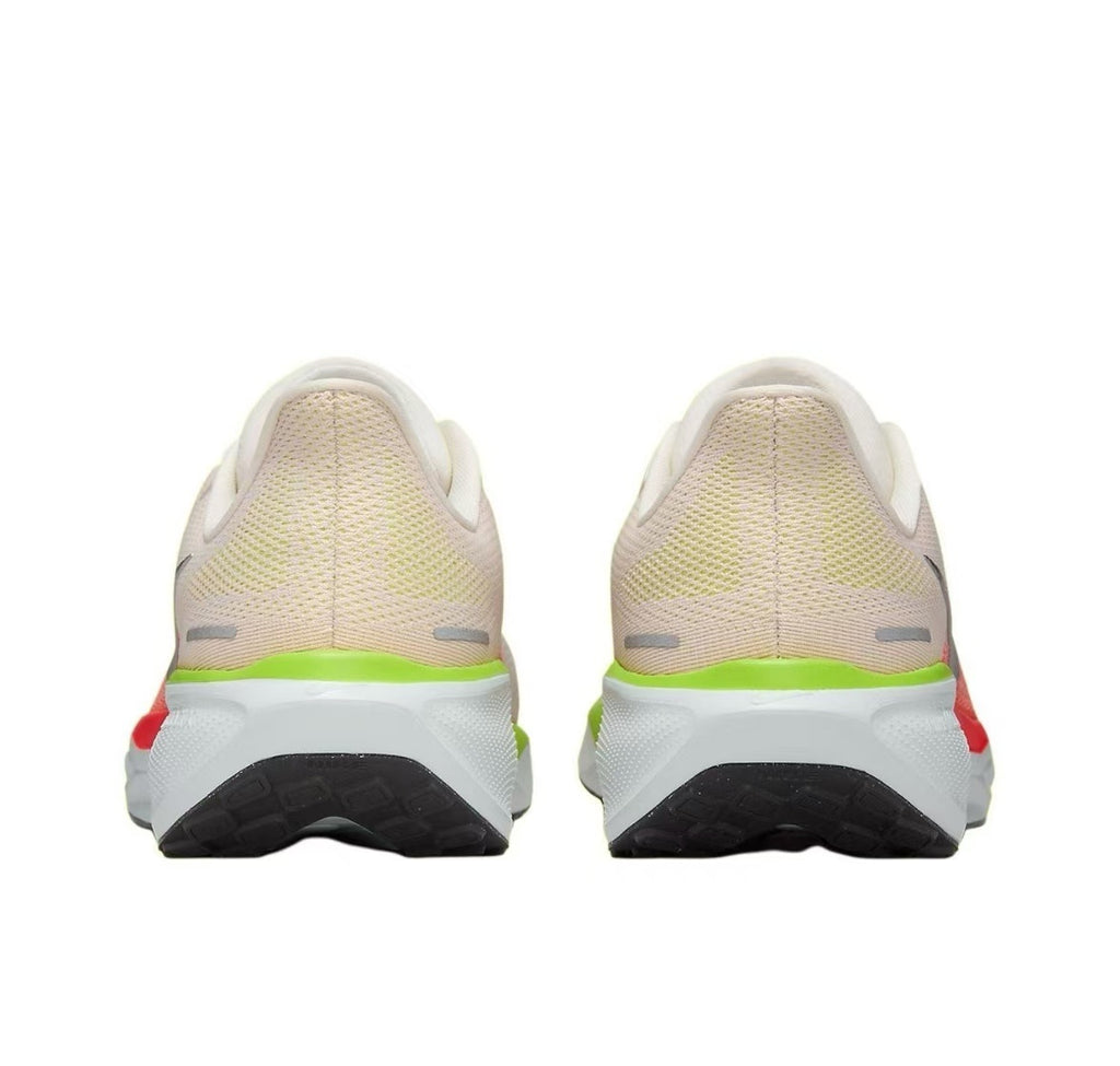 Pegasus 41 - Summit White/Bright Crimson
