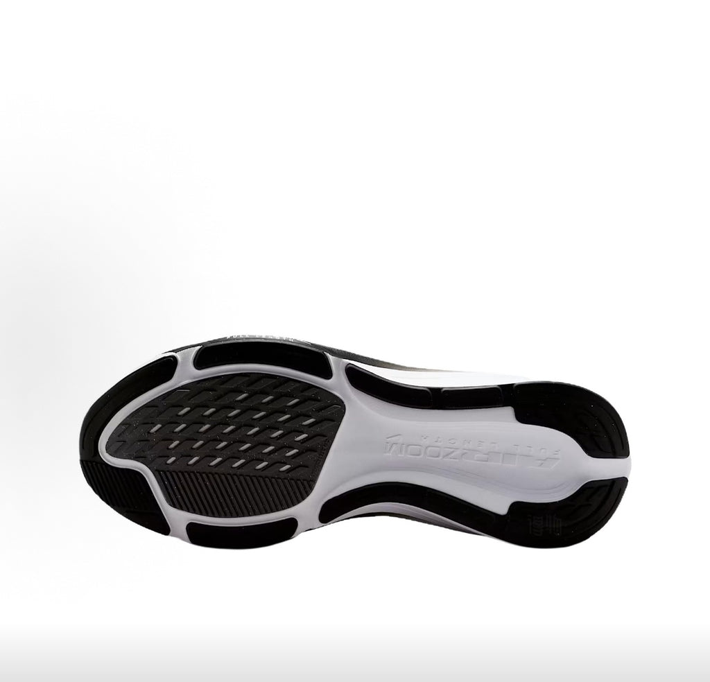 Pegasus 42 - Black/White