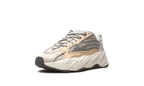 Yeezy 700 V2 - Cream