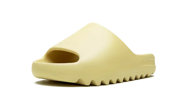 Yeezy Slides - Desert Sand