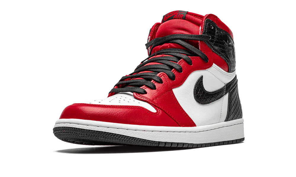 Air Jordan 1 - Satin Snake Chicago