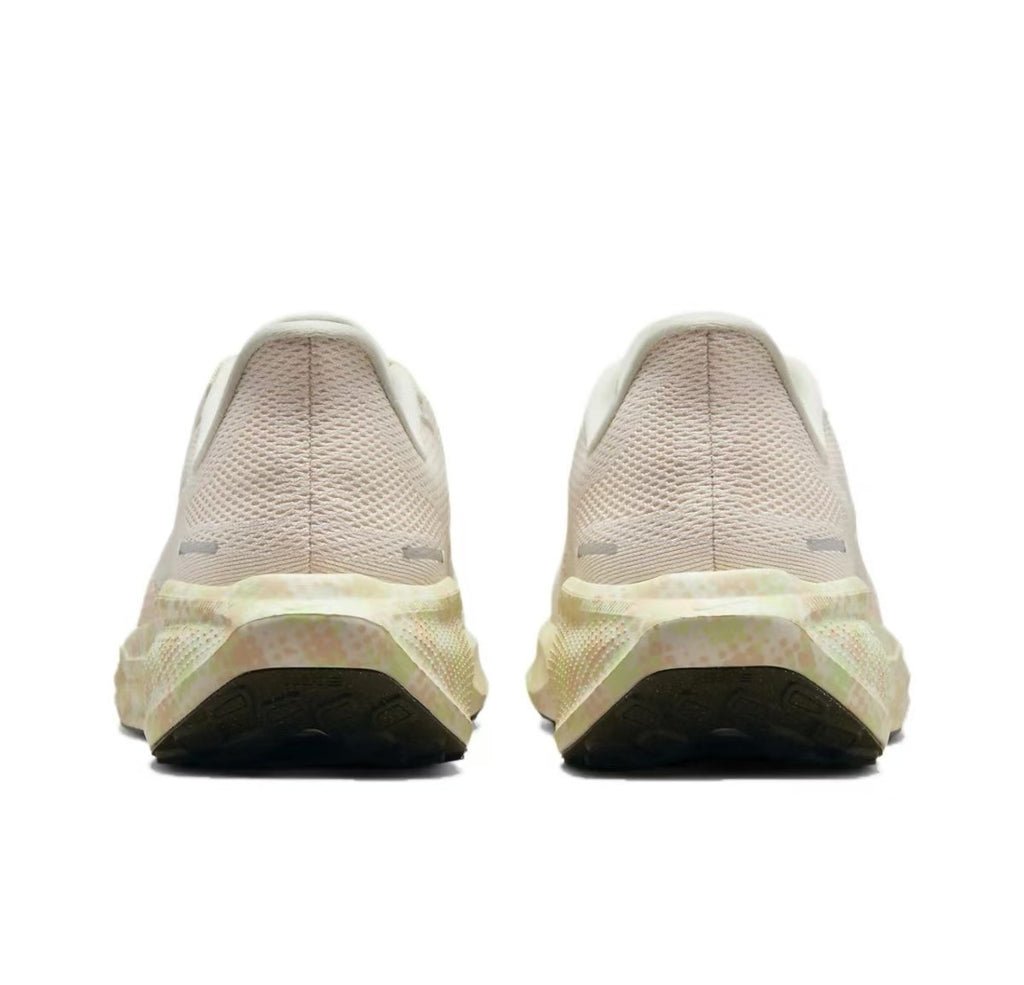 Pegasus 41 - Sail/Crimson Tint