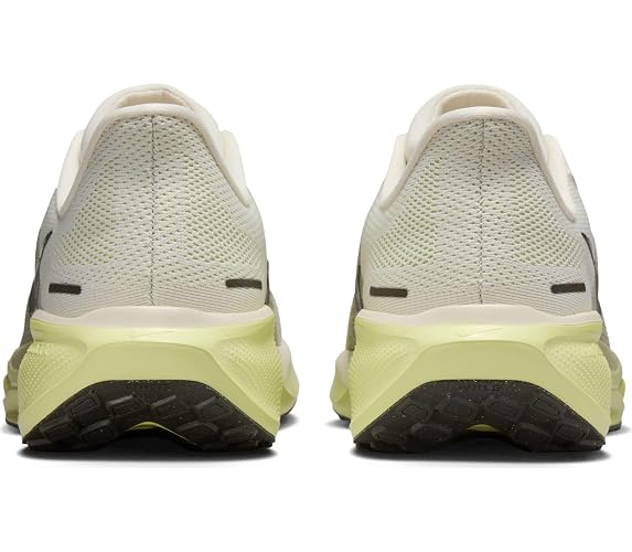 Pegasus 41 - Pale Ivory/Limelight