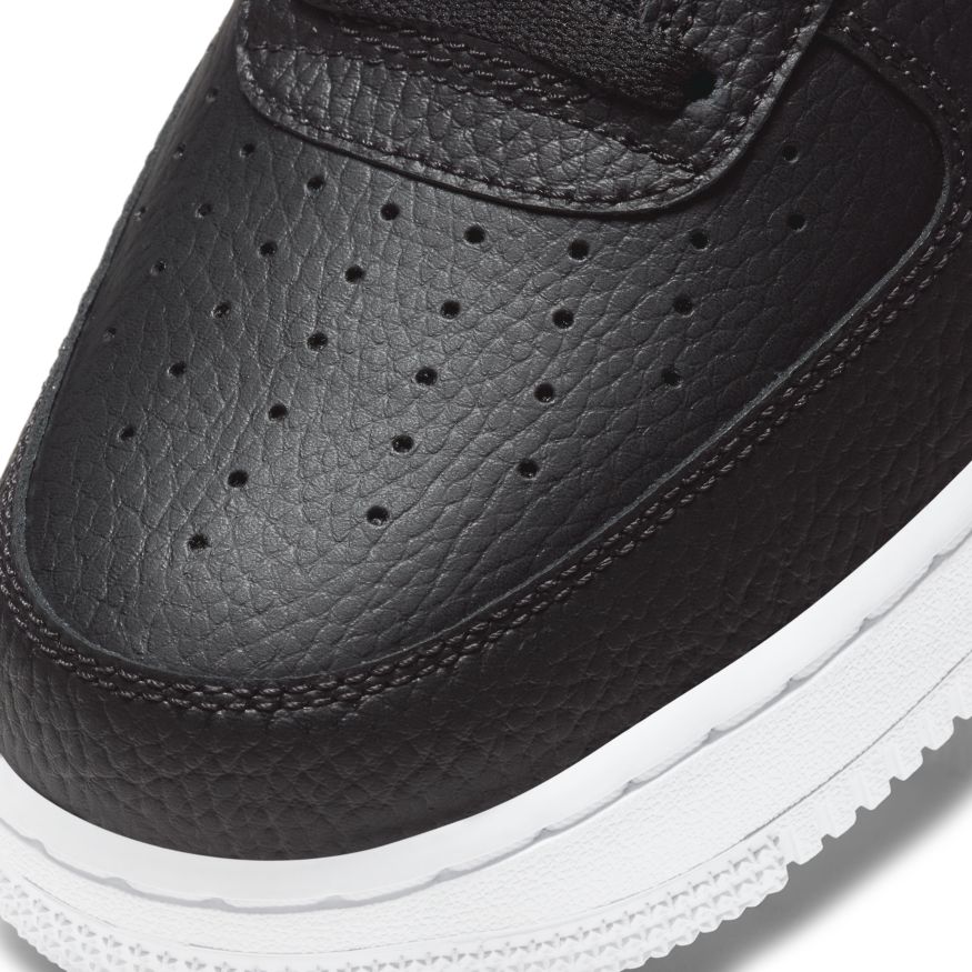 Air Force 1 - Black White Pebbled Leather