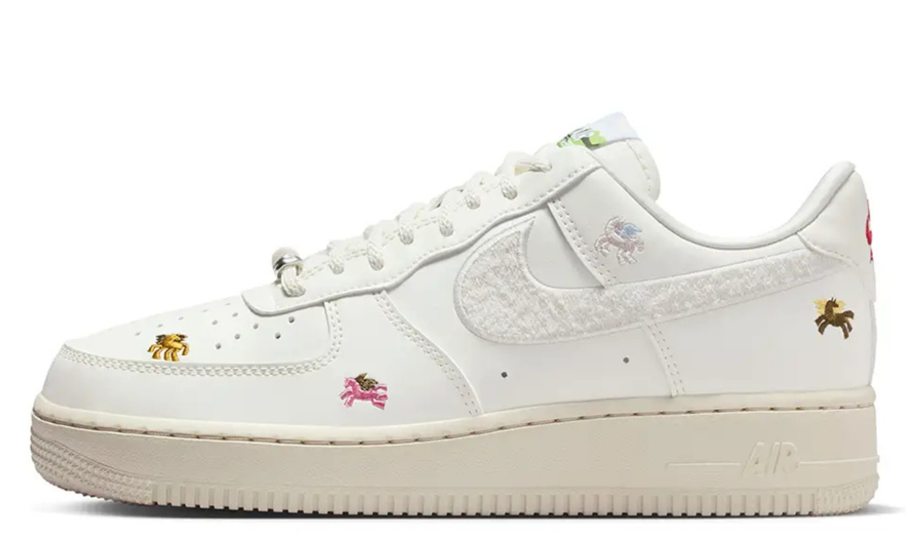 Air Force 1 - Year Of The Horse Phantom Crimson