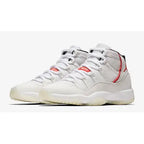 Air Jordan 11 - White