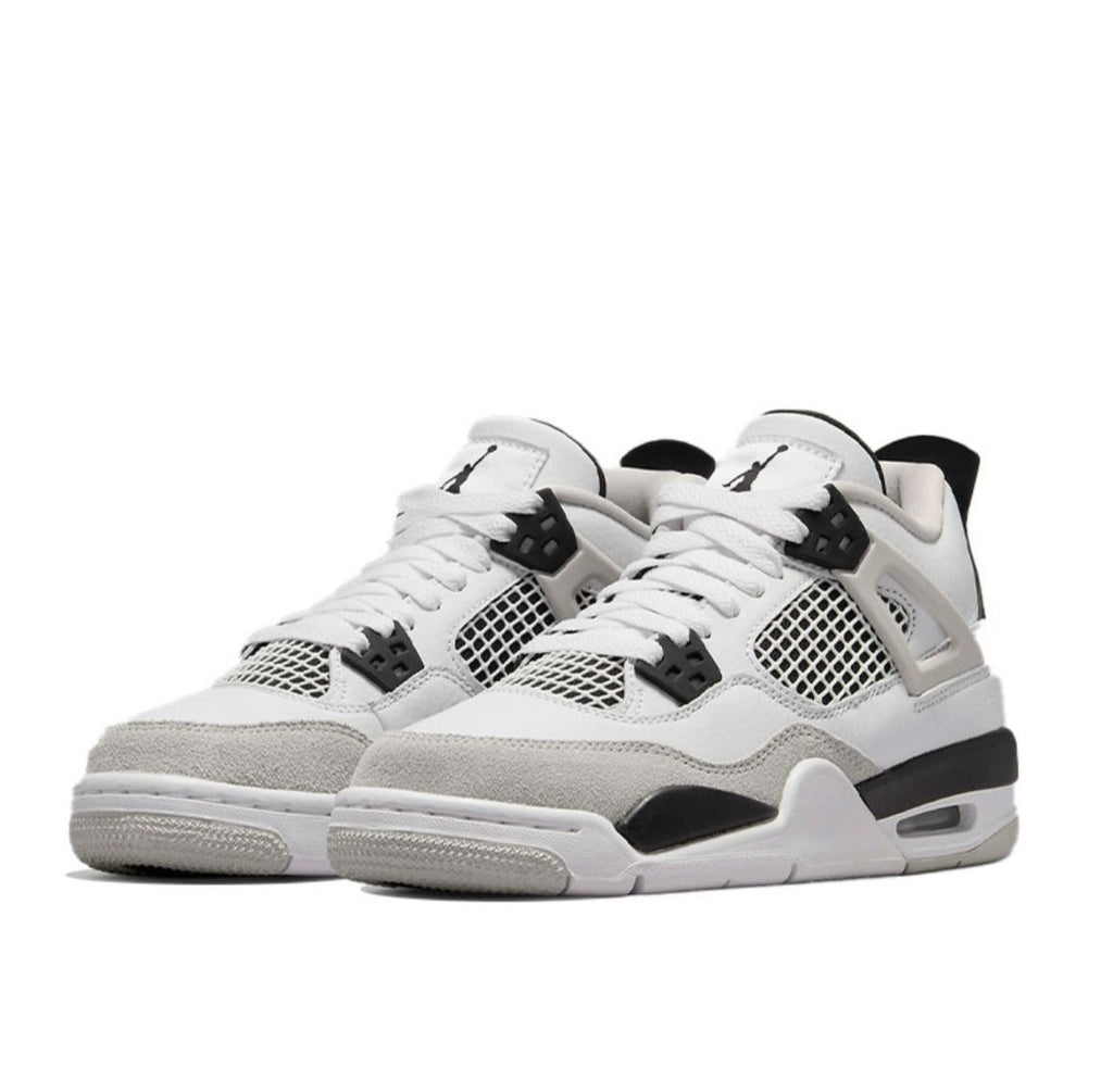 Air Jordan 4 - Military Black