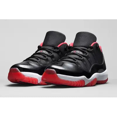 Air Jordan 11 Low - Bred