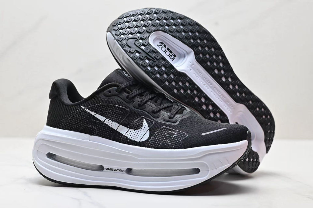 Vomero Premium - Black/White