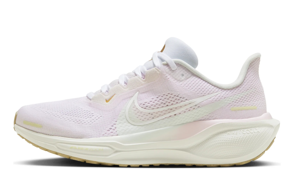 Pegasus 41 - Barely Green/Playful Pink