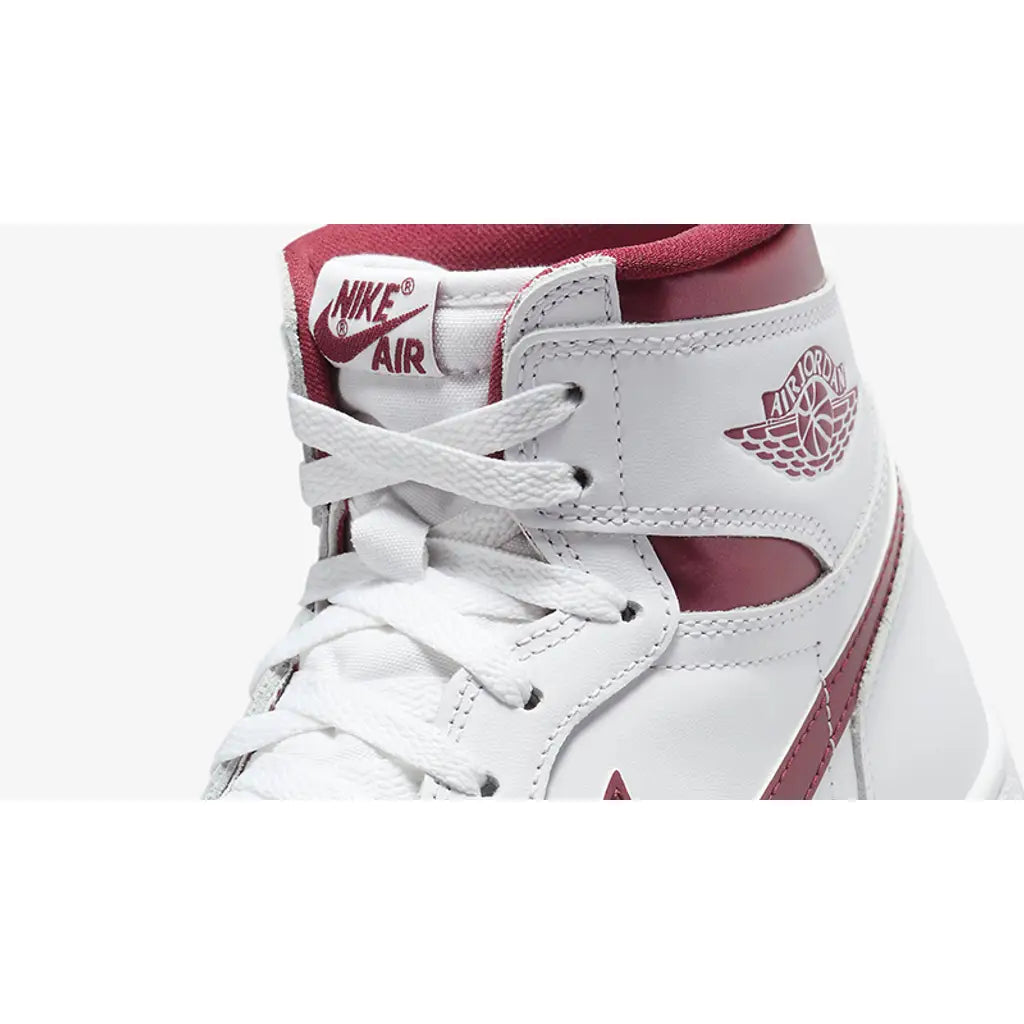 Air Jordan 1 - 85 Metallic Burgundy