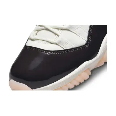 Air Jordan 11 - Neapolitan