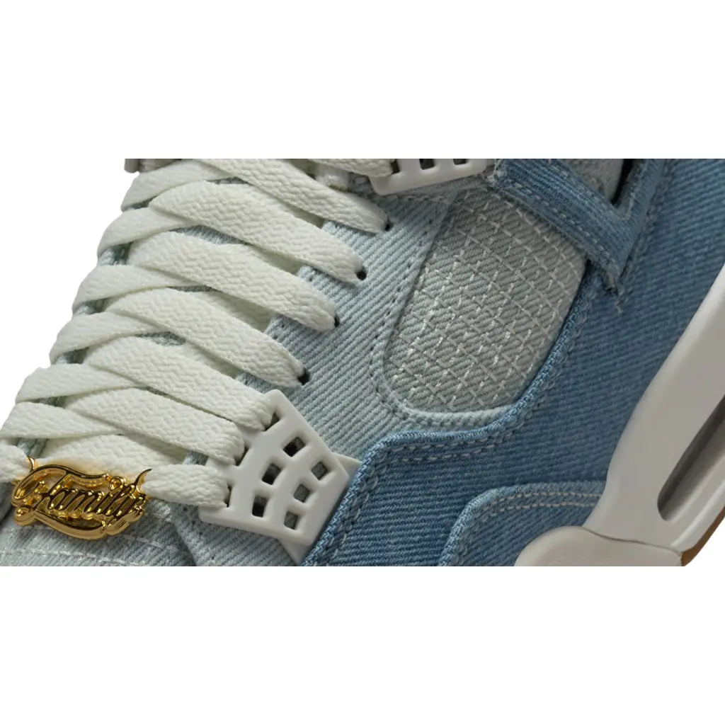 Air Jordan 4  - Denim Worn Blue
