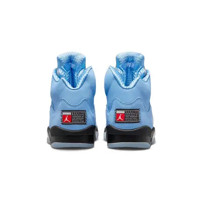 Air Jordan 5 - UNC