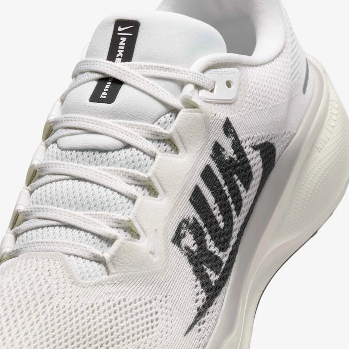 Pegasus 41 - Summit White/College Grey