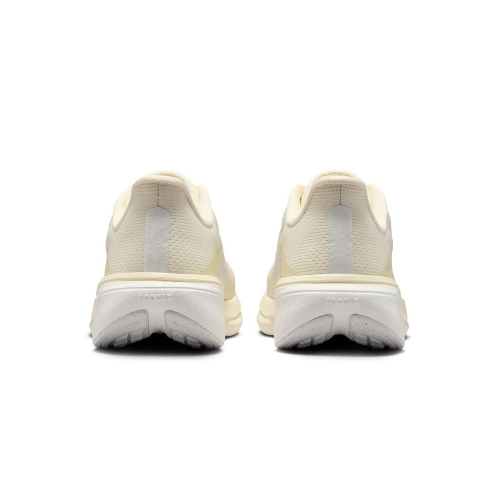 Pegasus 42 - Pale Ivory/Summit White