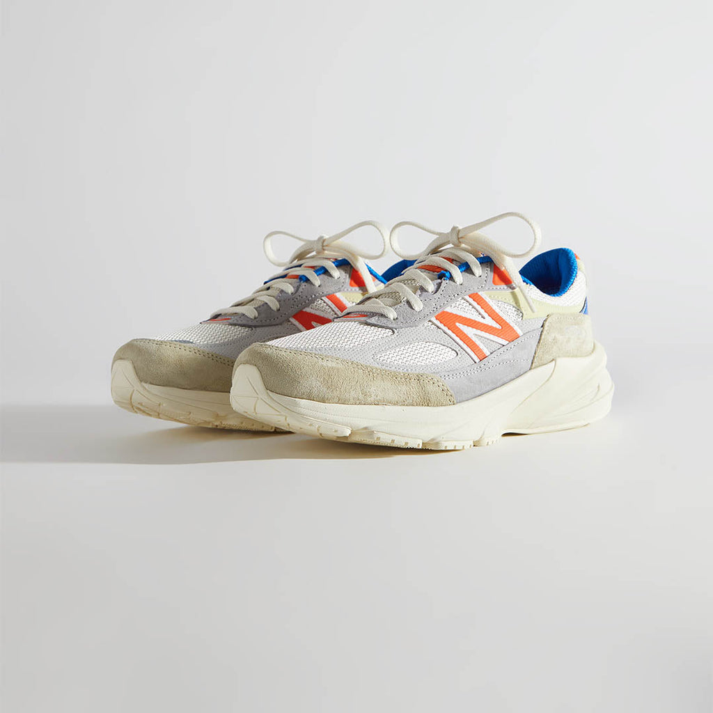 New Balance 990 V6 - MSG Sandrift
