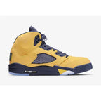Air Jordan 5 - Michigan