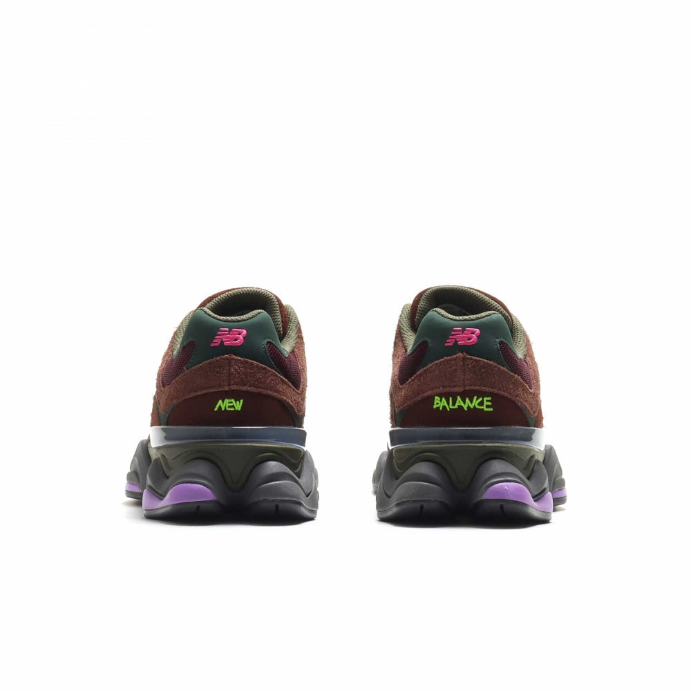 New Balance 9060 - Burgundy
