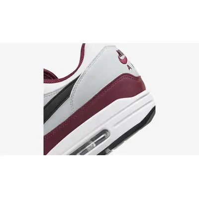 Air Max 1 - Dark Team Red