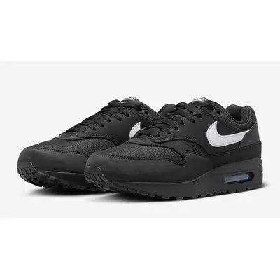 Air Max 1 - Black White
