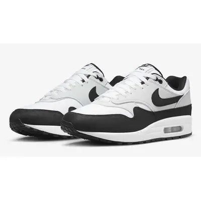 Air Max 1 - White Black