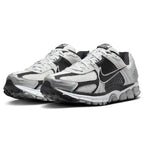 Zoom Vomero 5 - Metallic Silver Black