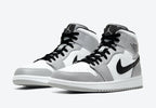 Air Jordan 1 - Light Smoke Grey