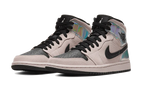 Air Jordan 1 - Dirty Powder Iridescent