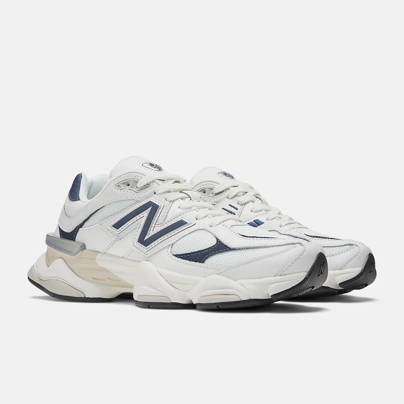 New Balance 9060 - White/ Navy