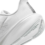 Pegasus 42 -  White/Metallic Silver